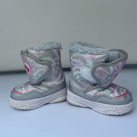 EUC**PRINCESS Snow Boots**Sm. 5-6 - Picture 6 of 6